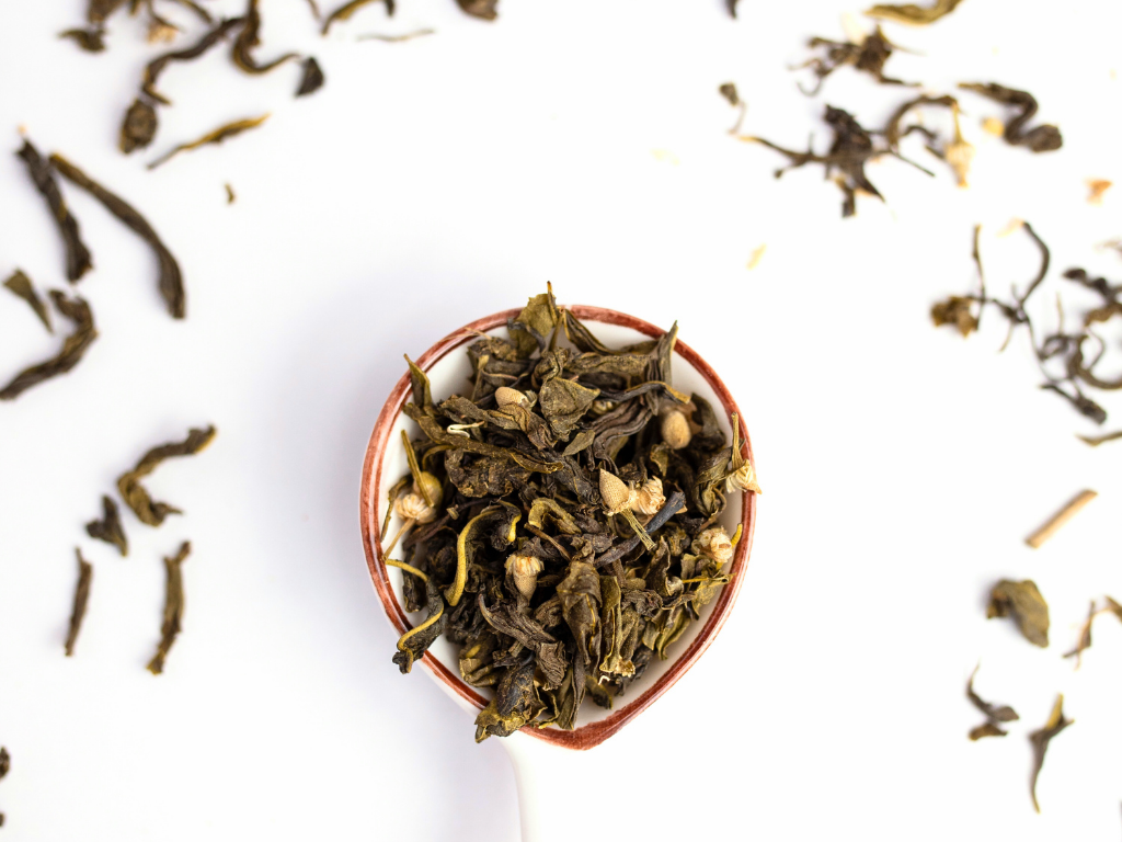 Calming Chamomile Tea premium chamomile flowers and herbs